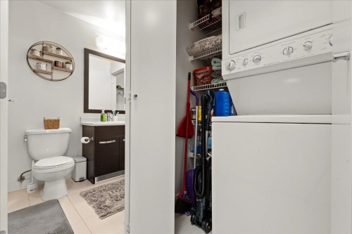 105-33539 Holland Avenue, Abbotsford, BC 