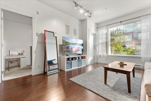 105-33539 Holland Avenue, Abbotsford, BC 