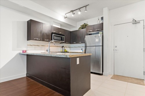 105-33539 Holland Avenue, Abbotsford, BC 