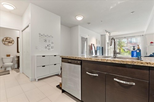 105-33539 Holland Avenue, Abbotsford, BC 