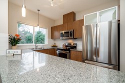 319-9655 King George Boulevard  Surrey, BC V3T 0C7