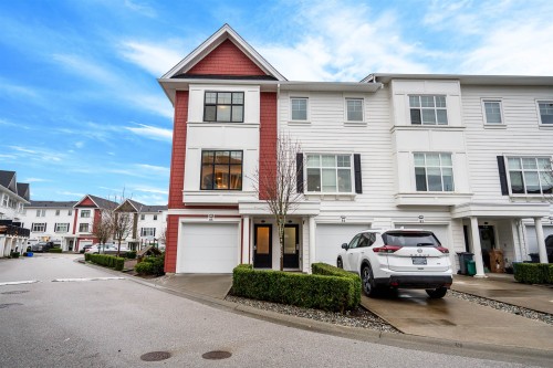 85-27735 Roundhouse Drive  Abbotsford, BC V4X 0B9