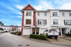 85-27735 Roundhouse Drive  Abbotsford, BC V4X 0B9