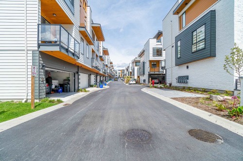 33-16511 Watson Drive, Surrey, BC 