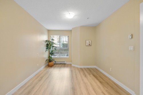 D111-8929 202 Street, Langley, BC 