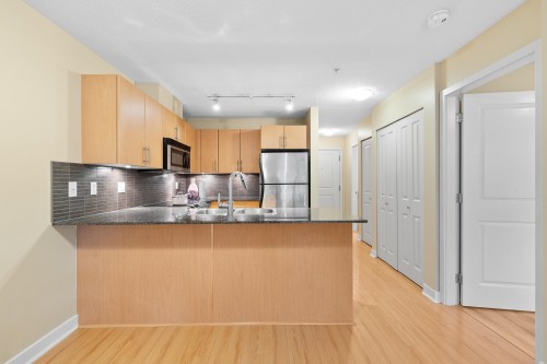 D111-8929 202 Street, Langley, BC 
