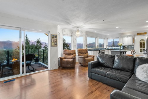 35993 Eaglecrest Place, Abbotsford, BC 
