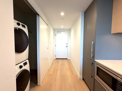 3307-13725 George Junction, Surrey, BC 