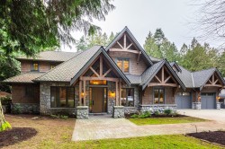 2615 Dogwood Drive  Surrey, BC V4A 3K4