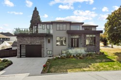 12682 78 Avenue  Surrey, BC V3W 2X7