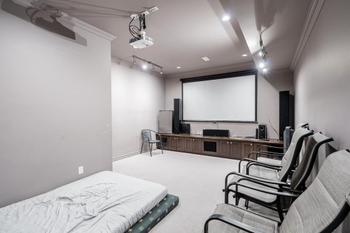 14867 76A Avenue, Surrey, BC - Indoor