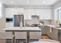 124-1833 165a Street  Surrey, BC V3Z 9N3