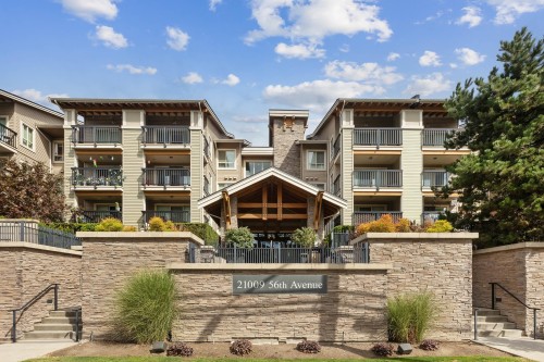 426-21009 56 Avenue  Langley, BC V3A 0C9