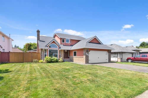 4863 209 Street  Langley, BC V3A 8V4