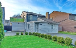 7681 125 Street  Surrey, BC V3W 7W2