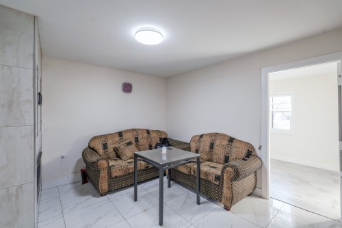 7368 Parkwood Drive, Surrey, BC 