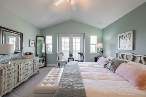 6068 163A Street, Surrey, BC 