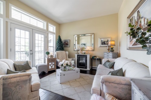 6068 163A Street, Surrey, BC 