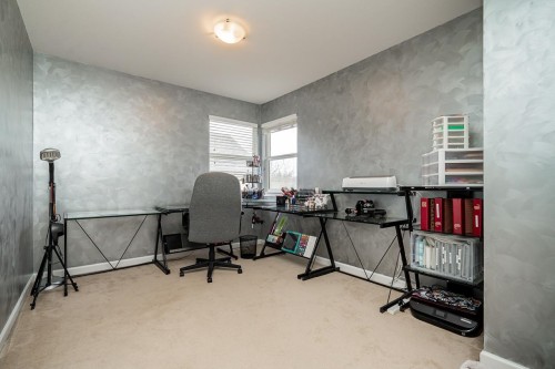 18954 71 Avenue, Surrey, BC 