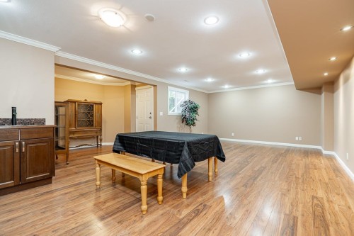 18954 71 Avenue, Surrey, BC 