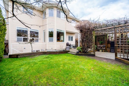 18954 71 Avenue, Surrey, BC 