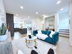 7-16358 23a Avenue  Surrey, BC V3Z 1J7