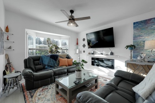35-1400 164 Street  Surrey, BC V4A 8V4