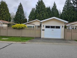 35-1400 164 Street  Surrey, BC V4A 8V4