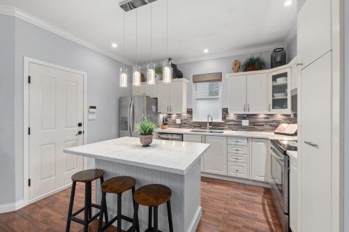 5723 148B Street, Surrey, BC 