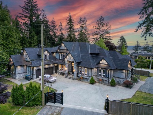 13766 56A Avenue, Surrey, BC 