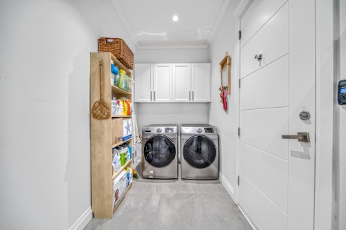 13766 56A Avenue, Surrey, BC 