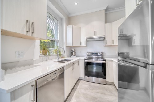 13766 56A Avenue, Surrey, BC 