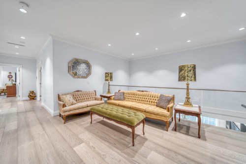 13766 56A Avenue, Surrey, BC 