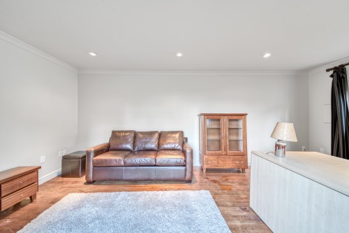 13766 56A Avenue, Surrey, BC 