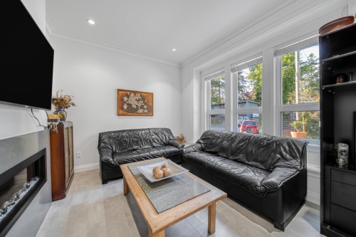 13766 56A Avenue, Surrey, BC 