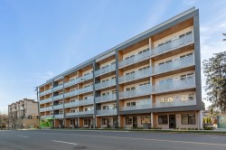 204-32110 Hillcrest Avenue  Abbotsford, BC V2T 1S4