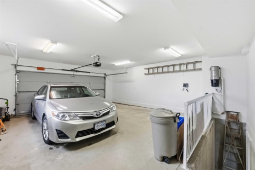 886 Lee Street, White Rock, BC 