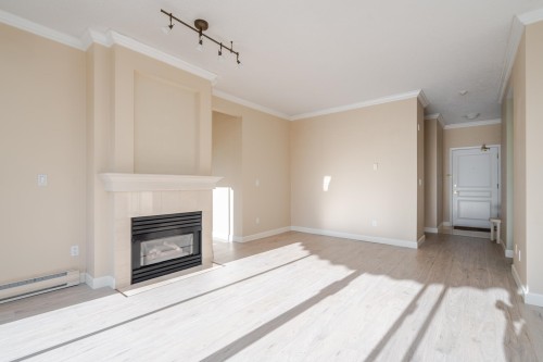 408-1765 Martin Drive, Surrey, BC 