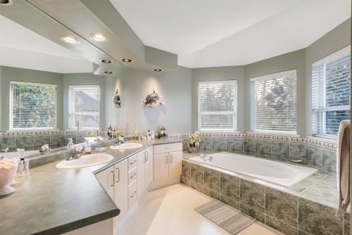 4411 Benz Crescent, Langley, BC 