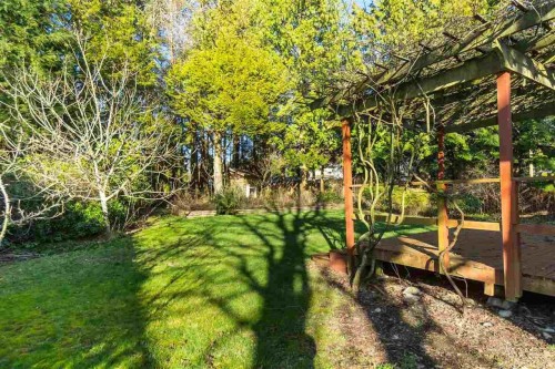 13671 16 Avenue, Surrey, BC 