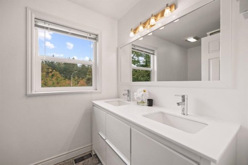 1968 134A Street, Surrey, BC 