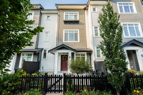 19-6897 201 Street  Langley, BC V2Y 0Z3