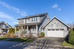23073 Muench Trail  Langley, BC V1M 4G6