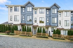 12-1871 165a Street  Surrey, BC V3Z 9N3