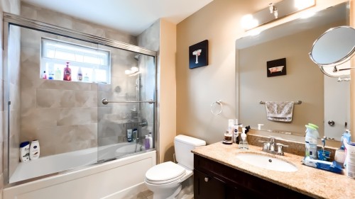 14096 66A Avenue, Surrey, BC 