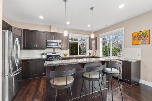 37-15454 32 Avenue, Surrey, BC 