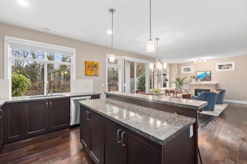 37-15454 32 Avenue, Surrey, BC 