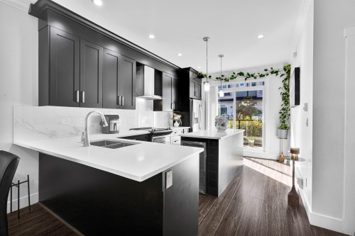 121-13898 64 Avenue, Surrey, BC 