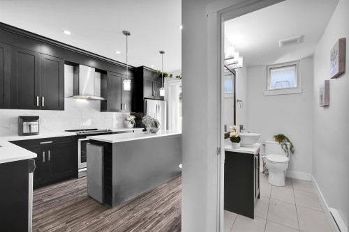 121-13898 64 Avenue, Surrey, BC 