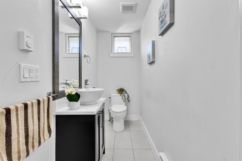 121-13898 64 Avenue, Surrey, BC 